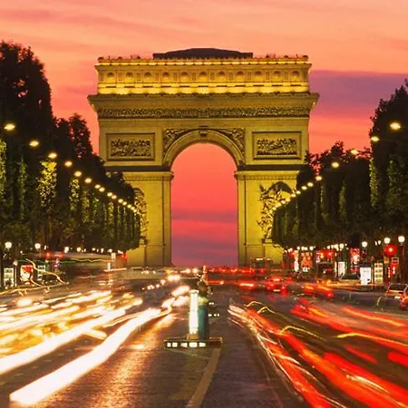 Apartment Place Vendome 1 Bedroom And 1 Ba - Up To 4 People - With Air Conditionning *