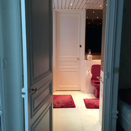 Apartment Place Vendome 1 Bedroom And 1 Ba - Up To 4 People - With Air Conditionning