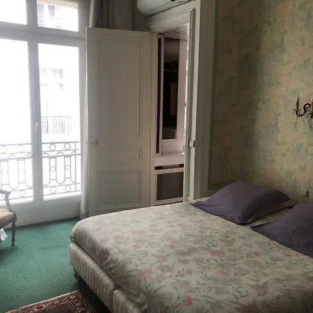 Apartment Place Vendome 1 Bedroom And 1 Ba - Up To 4 People - With Air Conditionning Paris