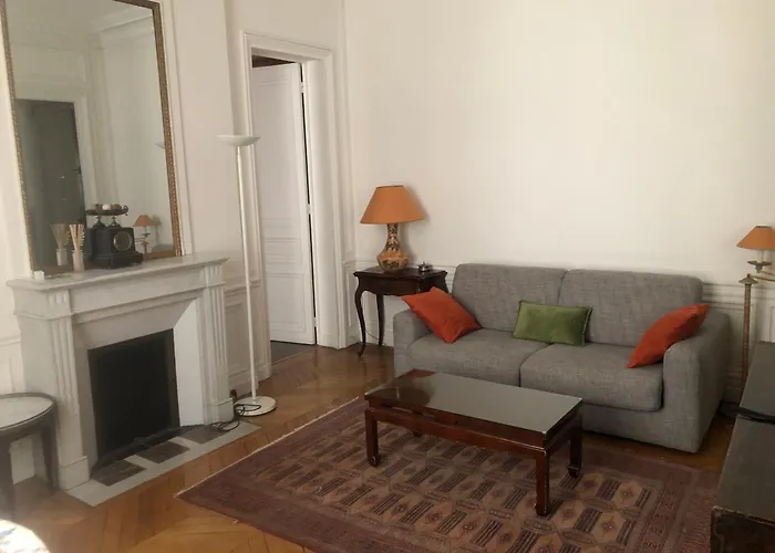 公寓 Place Vendome 1 Bedroom And 1 Ba - Up To 4 People - With Air Conditionning *